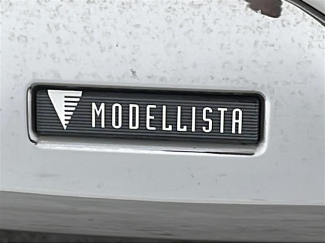 【モデリスタ（MODELLISTA）】メーカーオプションのトヨタの純正エアロ（ドレスアップパーツ）が装着されています！スポーティでエモーショナルな外観をお楽しみください。