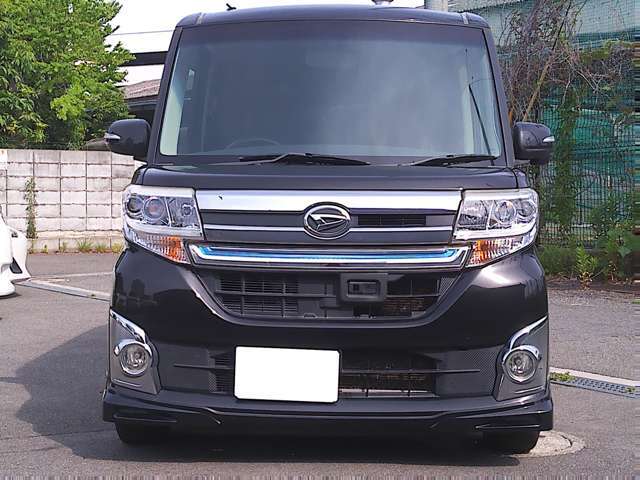 全国のAA会場で仕入れのプロが毎日競りに参加、本当に安く売値設定できる車しか仕入れておりません。他社在庫と比較下さいませ。