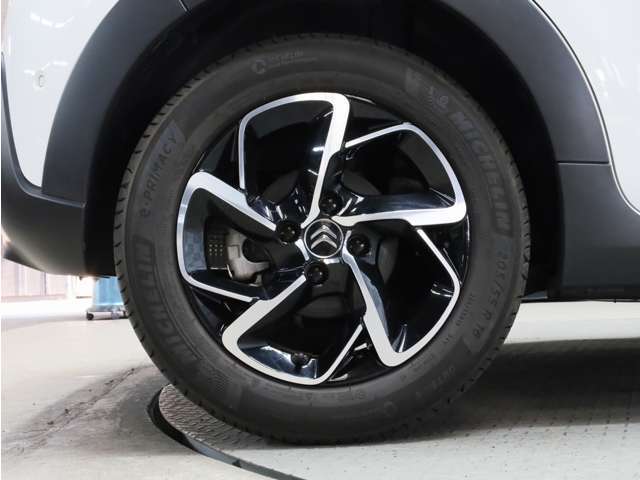 ■タイヤ205/55R16