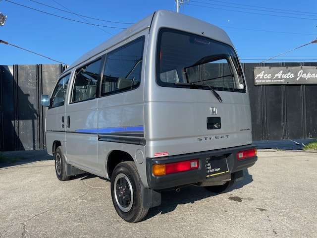 お車のカスタムも当社にご相談下さい！ご予算に応じて中古パーツもお探しできます♪ヤフオクにも出品中です！https://auctions.yahoo.co.jp/seller/ace_auto_japan