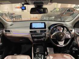 LIBERALAは、輸入車選びの新たなスタイルを提案するインポート・セレクト・ブランドです。オーナー様となる方がクルマから直接感じる感性を第一にした、最良の一台との出会いをコーディネートいたします。