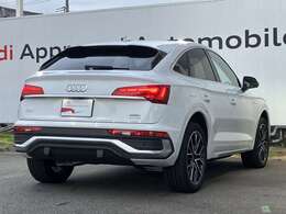 2024年モデル　20AW　パノラマサンルーフ　マトリクスLEDライト　バーチャルコックピット　アダプティブクルコン　サイド＆レーンアシスト　電動シート　電動テールゲート　TV　サラウンドビューカメラ