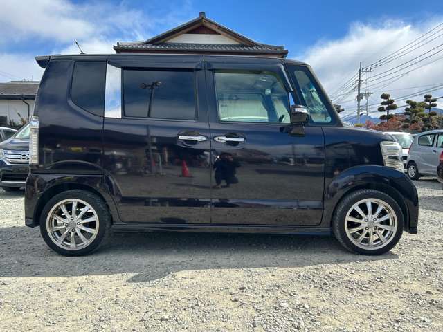 掲載後わずか1日で売れてしまう車も多いです！売約済みだとご迷惑をお掛けしてしまう為、ご来店の際は事前に　電話番号　055-298-6227へご連絡を♪