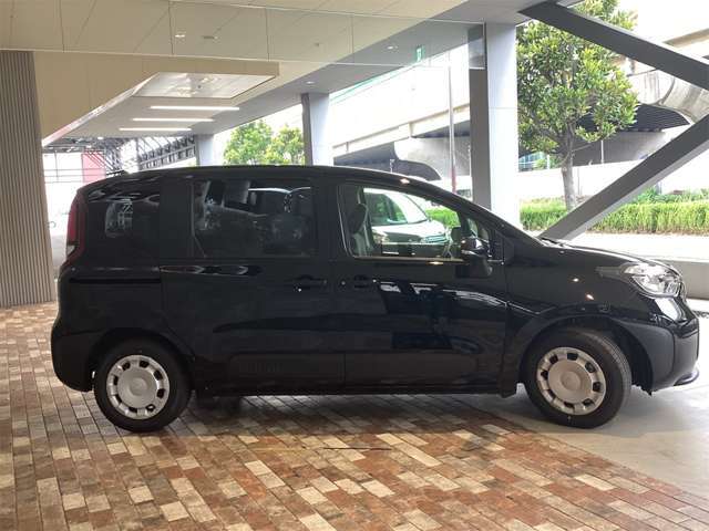 ☆衝突軽減ブレーキ付きのお車も多数ご用意しております☆お車も詳しい内容は営業スタッフにご相談下さいませ♪