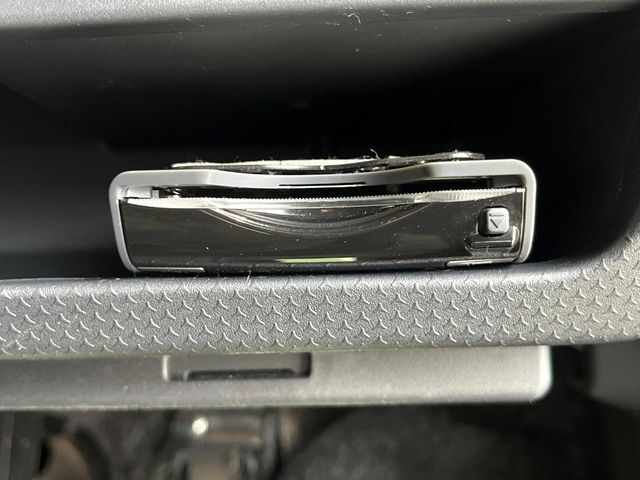 【ETC】高速道路の料金所をストレスなく通過！話題のスポットやサービスエリアに多い「スマートIC」利用時は必須のアイテムです。当店でセットアップを実施、ご納車当日からすぐにご利用いただけます！