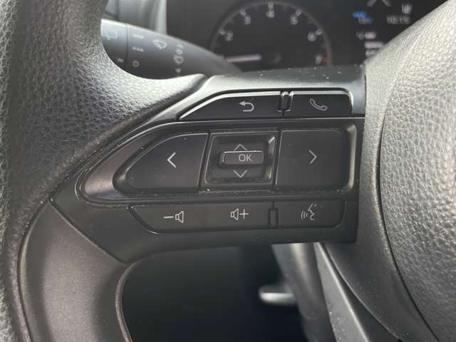 【運転席操作部】快適なドライブを楽しむための機能が装備されています！運転席から触れるので、使いやすいです！除菌プランいれていただくと、さらに清潔で安心していただけます！