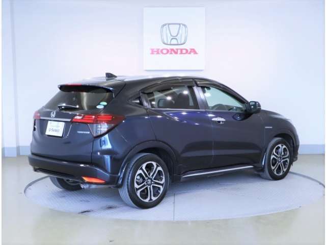 Honda認定中古車ディーラーだからこそ「安心 安全 信頼 満足」のサービスを提供いたします。保証制度やメンテンスパックはもちろん、安心のための自動車保険にJAFなども取り扱っております。