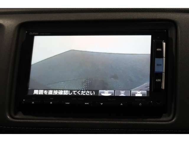 ◆◆バックカメラの画像です。車庫入れの安心感がアップしますね☆