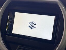 【ディスプレイオーディオ】視認性が高いディスプレイオーディオを装備♪操作性も良好で直感的なソース選択が可能です。