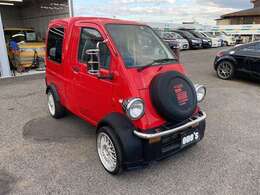 《 初年度登録から27年経過のお車となります。内外装も年式相応の傷みはございます。タイヤ等は年数経過いたしておりますので交換を前提でお考え下さい。》