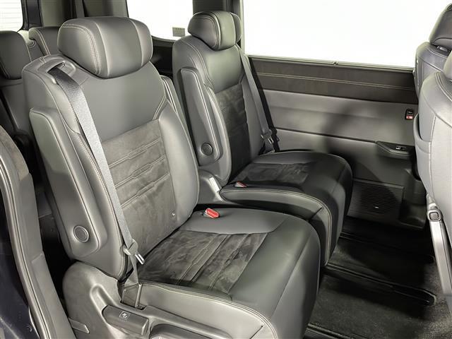 【2列目シート】現車の確認はお電話でも承っております。【ハリアー/エクストレイル/ヴェゼル/C-HR/プリウス/シエンタ/オデッセイ/SUV/ミニバン/コンパクト/ハイブリッド】続々入庫中！