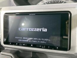 【ナビゲーション】目的地までしっかり案内してくれる使いやすいナビ。Bluetooth接続すればお持ちのスマホやMP3プレイヤーの音楽を再生可能！毎日の運転がさらに楽しくなります！！
