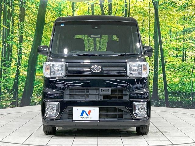 弊社では、全車『修復歴なし』のお車のみ取り扱っております。専任バイヤーによる厳選した仕入れの後、入庫後の車両チェックを行い、ネクステージが認定した高品質な中古車をご提供しております。