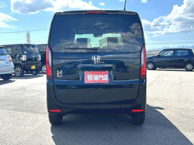 【車検】福井県福井市・鯖江市で年間8,000台の車検実績！予約制の60分車検もございます。お安く安心な国土交通省指定の自社工場完備で国家資格整備士が丁寧に車検整備を行います。
