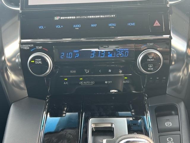 【　オートエアコン　】車内温度を感知して自動で温度調整をしてくれるのでいつでも快適な車内空間を創り上げます！