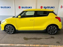 まずはご連絡ください。お車の詳しい内容をお伝えさせていただきます。