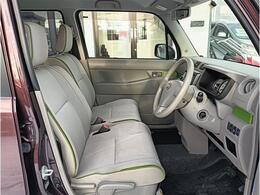 店頭在庫は常時50台前後のラインナップを取り揃えております。お時間のある際に是非直接ご来店頂き、お好みの1台をお探し下さい♪