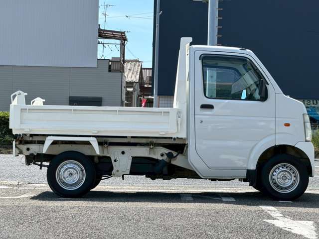 バン・トラック専門店 トラストカーズ高石店です！