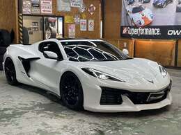 ローダウン+純正リフター機能はそのまま使用出来ます。