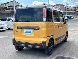 全国に店舗を展開しているのでどこでもお取り寄せが可能です！この車が気になるけど遠方だから・・・と諦める必要はありません！※別途陸送費が必要です。