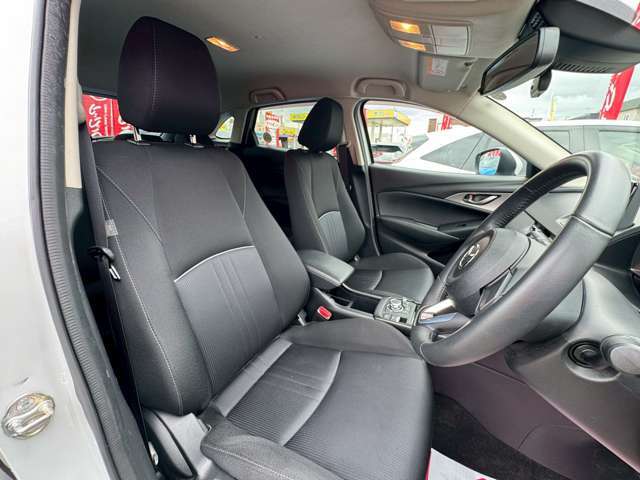 ☆のん看板☆アップルのアンバサダーは「のん」さん。車を売る時、買う時に不安になったり悩んでいると、のんとネコちゃんが現れます。アップルに安心してご相談下さい。