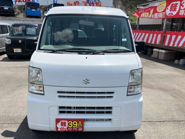 【安さの理由2】平日納車！少人数の営業スタッフで運営し、安さを追求。そのため、お客様には平日での納車をお願いいたしております！