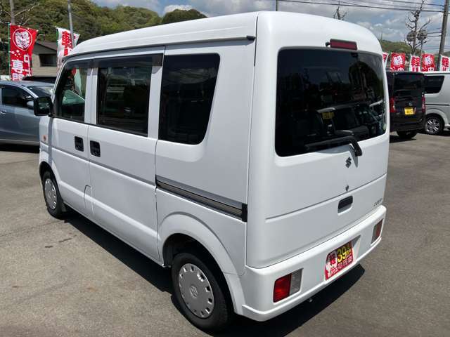 【整備】当店が販売するお車は、全車「法で定められた整備」をしてから納車いたします！ブレーキの分解整備など、お車に安心して乗っていただけるように入念に整備を行っております！