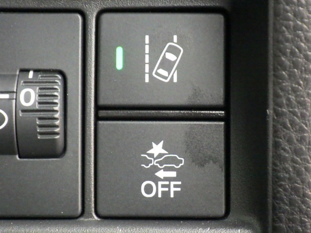 ★ホンダSENSING搭載車★ ミリ波レーダー＋単眼カメラでドライバーを見守る安全システム！多彩な先進機能が、さまざまなシーンで安心・快適なドライブをサポートします