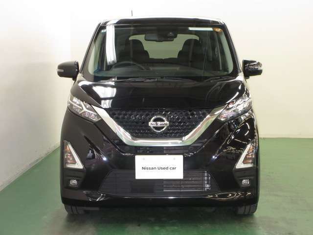 当店のお車をご覧いただきありがとうございます。こちらは日産中古車クオリティーショップ認定店です。