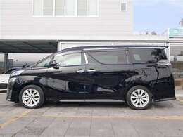 弊社専任のスタッフによるまるまるクリンを実施。