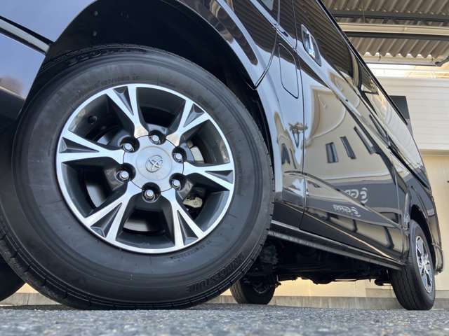 4WD/荷室床張り加工/ベッドキット/ナビTV/ETC/パノラミックビューモニター/デジタルインナーミラー/両側パワスラ/セーフティセンス/コーナーセンサー/セーフティセンス/LEDヘッドライト