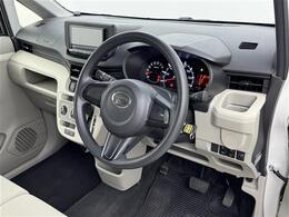 【インパネ全体】全方位で視界が広く、高い目線で運転もしやすいです！