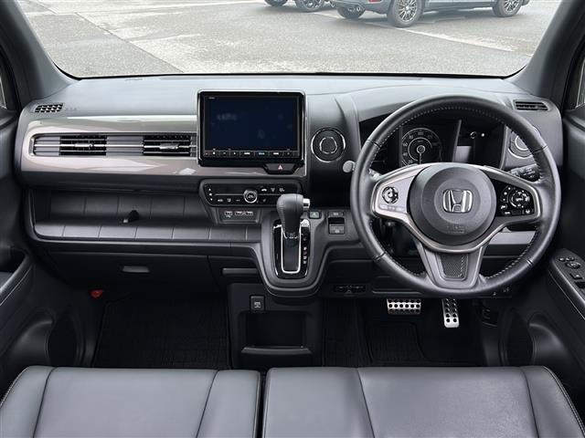 店舗にて現車の確認もいただけますので、お電話で在庫のご確認の上、是非ガリバー黒部店までご来店くださいませ！！！