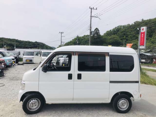 左側面の写真でございます。気になる箇所がございましたらお電話下さい！