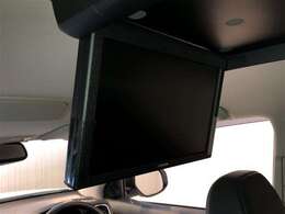 お子様が退屈しない後席モニターついてます♪