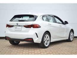 ≪BMW Premium Selection1年≫の保証は ご購入後、1年間走行距離無制限保証！万一、修理が必要な場合は無料で対応！全国のBMWディーラーにて対応可能ですので遠方の方も安心！（消耗品、後付け品除く）。