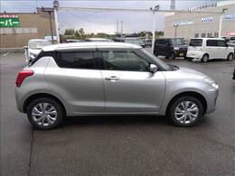 4WD☆禁煙☆ストラーダナビ☆TV☆全方位モニター☆ブルートゥース☆衝突軽減ブレーキ☆レーダークルーズ☆オートハイビーム☆BSM☆前席シートヒーター☆スマートキー☆プッシュスタート☆ETC☆試乗OK☆