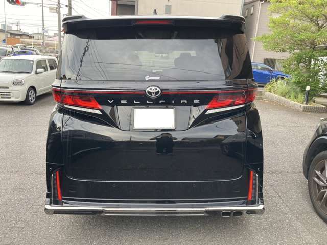 全国陸送可能です。お気軽にお問い合わせください。また、全国の正規ディーラーで保証が受けられます。