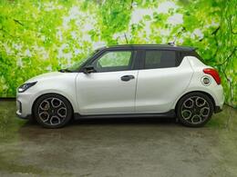 WECARSの在庫ページをご覧いただき誠にありがとうございます！WECARSは「お客様第一」をモットーにお客様のカーライフを全力でサポートいたします！