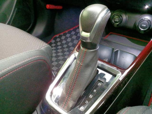 国産車から輸入車まで多様なお客様のニーズのお応えできるように、全国規模で豊富な在庫展開！車のことならWECARSへ！