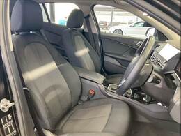 BMWならではの高級感溢れる内装は一見の価値あり♪