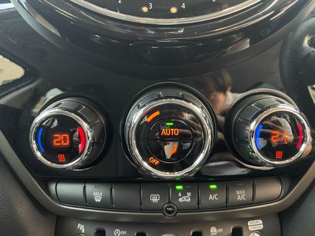 ローンは頭金0円から、支払い回数は120回払いまでOK。事前審査可能ですのでスタッフまでご相談下さい　※審査の結果、ご期待に添えない場合もございます。