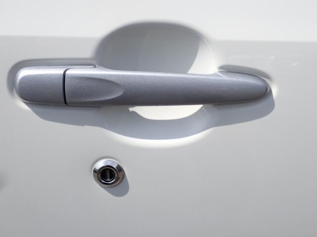 運転席ドアノブ