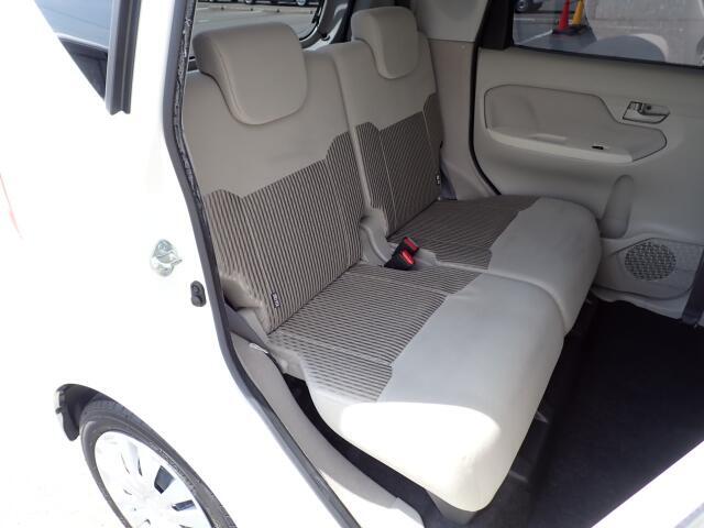 リヤシートになります。ぜひご来店頂き、状態をご確認ください。