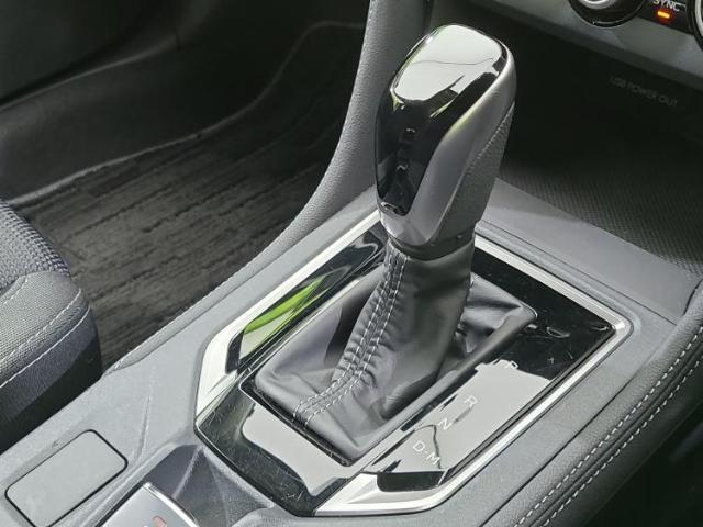 お車に合わせて無料保証以外にも、保証範囲、期間、距離を拡充させた有料保証もご用意しております！中古車の購入が初めてで不安・・・というお客様もご安心ください！