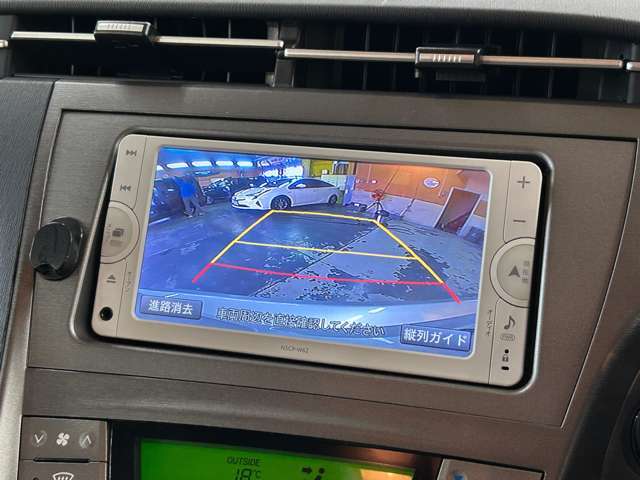 純正ナビ、社外ナビなども取り付け可能です！大きなサイズのナビを付けたい方はお気軽にお尋ねください！！