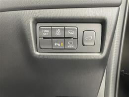 【運転席操作部】快適なドライブを楽しむための機能が装備されています！運転席から触れるので、使いやすいです！除菌プランいれていただくと、さらに清潔で安心していただけます！