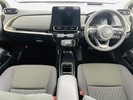 【インパネ全体】全方位で視界が広く、高い目線で運転もしやすいです！