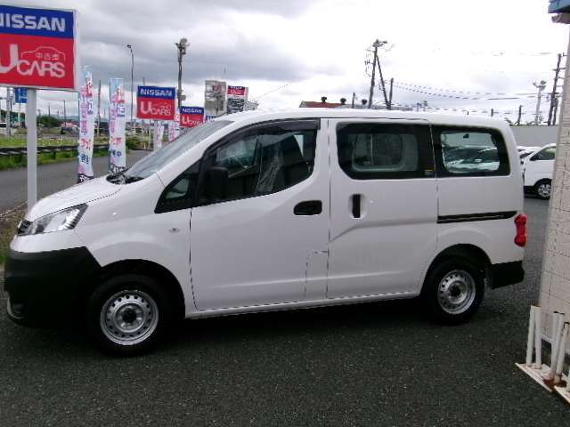 使い勝手の良いスライドドアです☆
