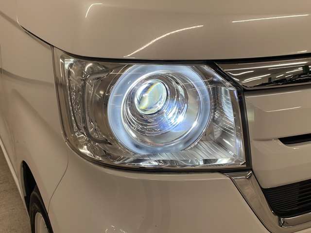 【LEDヘッドライト】消費電力が小さく、耐久性能が高いLEDヘッドライトです！